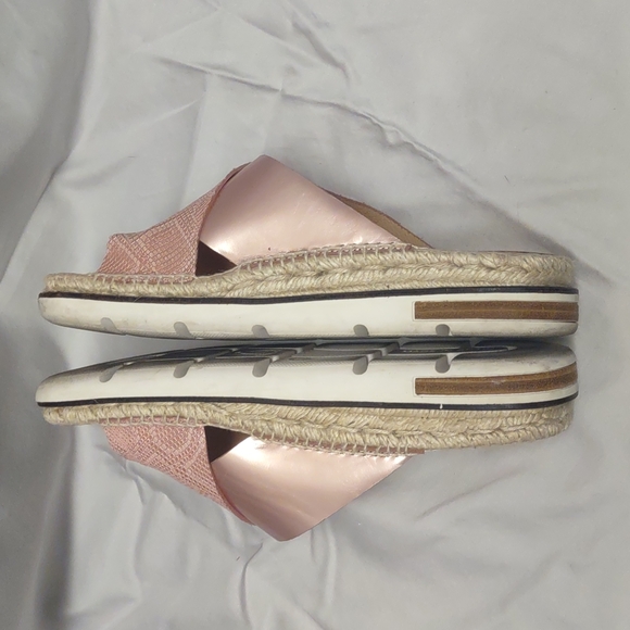 Kanna Metallic Pink Slide Sandals Size 10 US/Euro Size 42 - Picture 6 of 10
